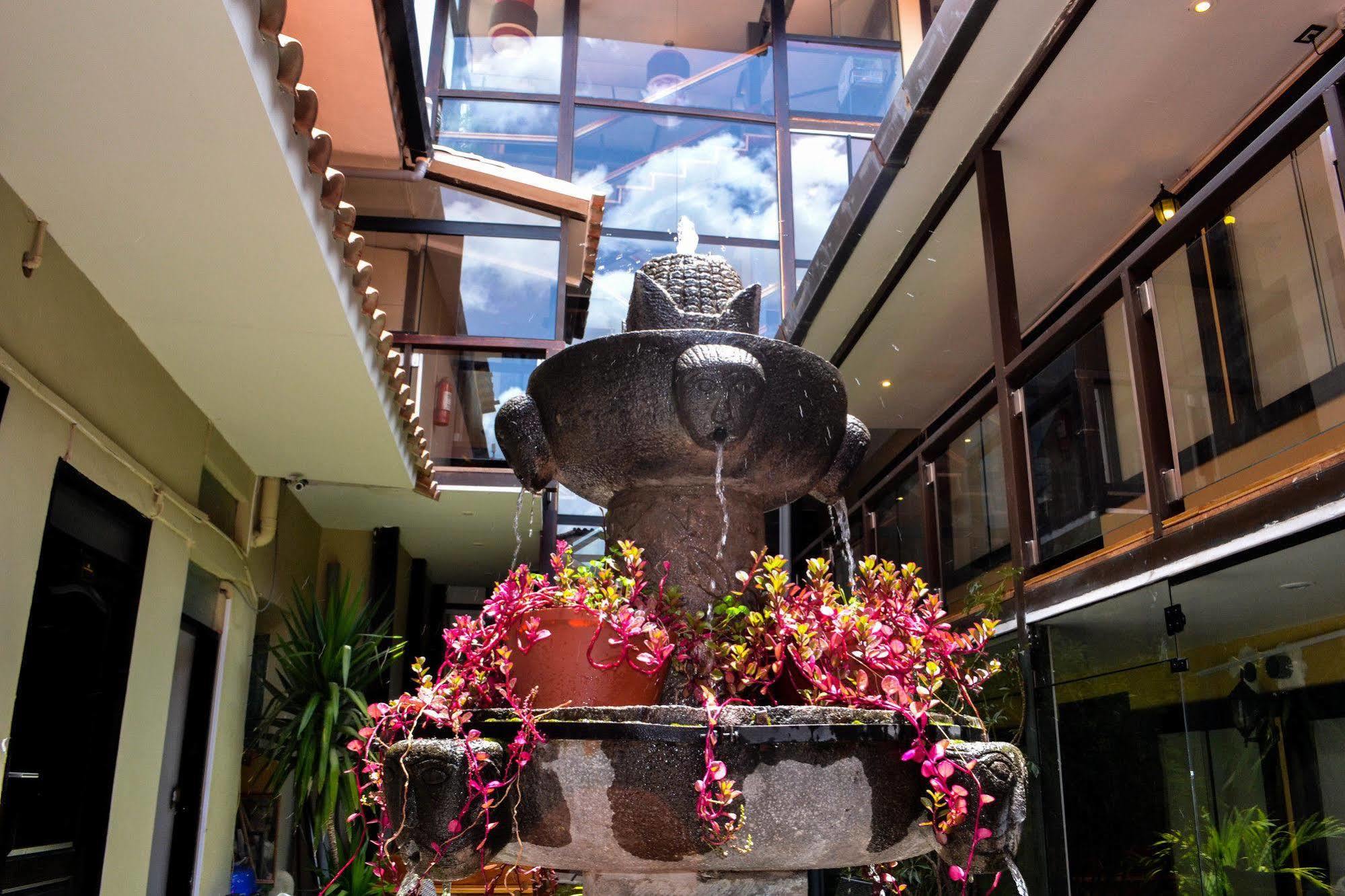 Hotel Royal Qosqo Cusco Bagian luar foto